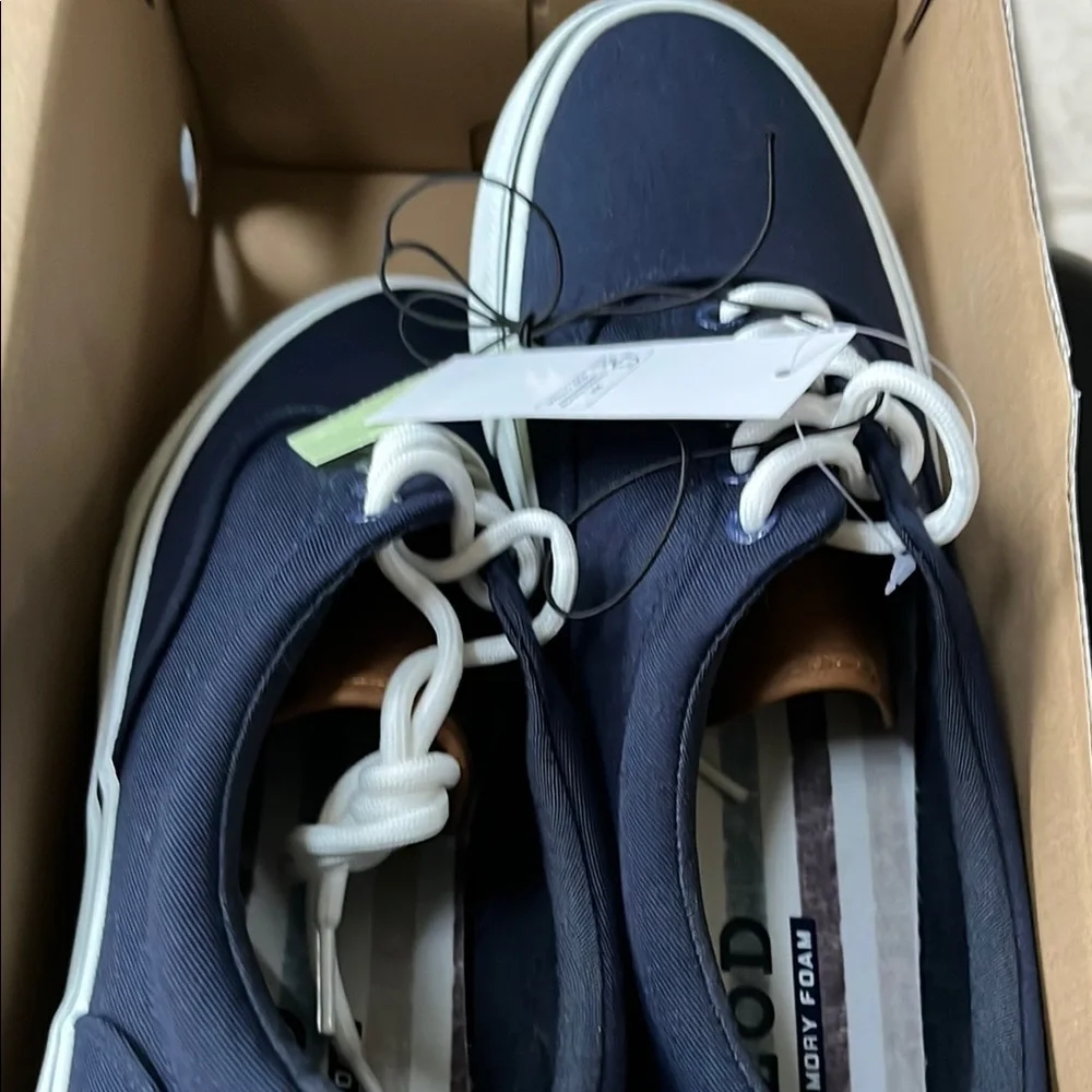 Izod Blue and White Canvas Sneakers - Picture 2 of 2